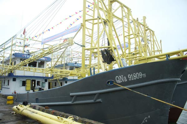 The two steel hull fishing boats ready to set out to sea (Photo: SGGP)